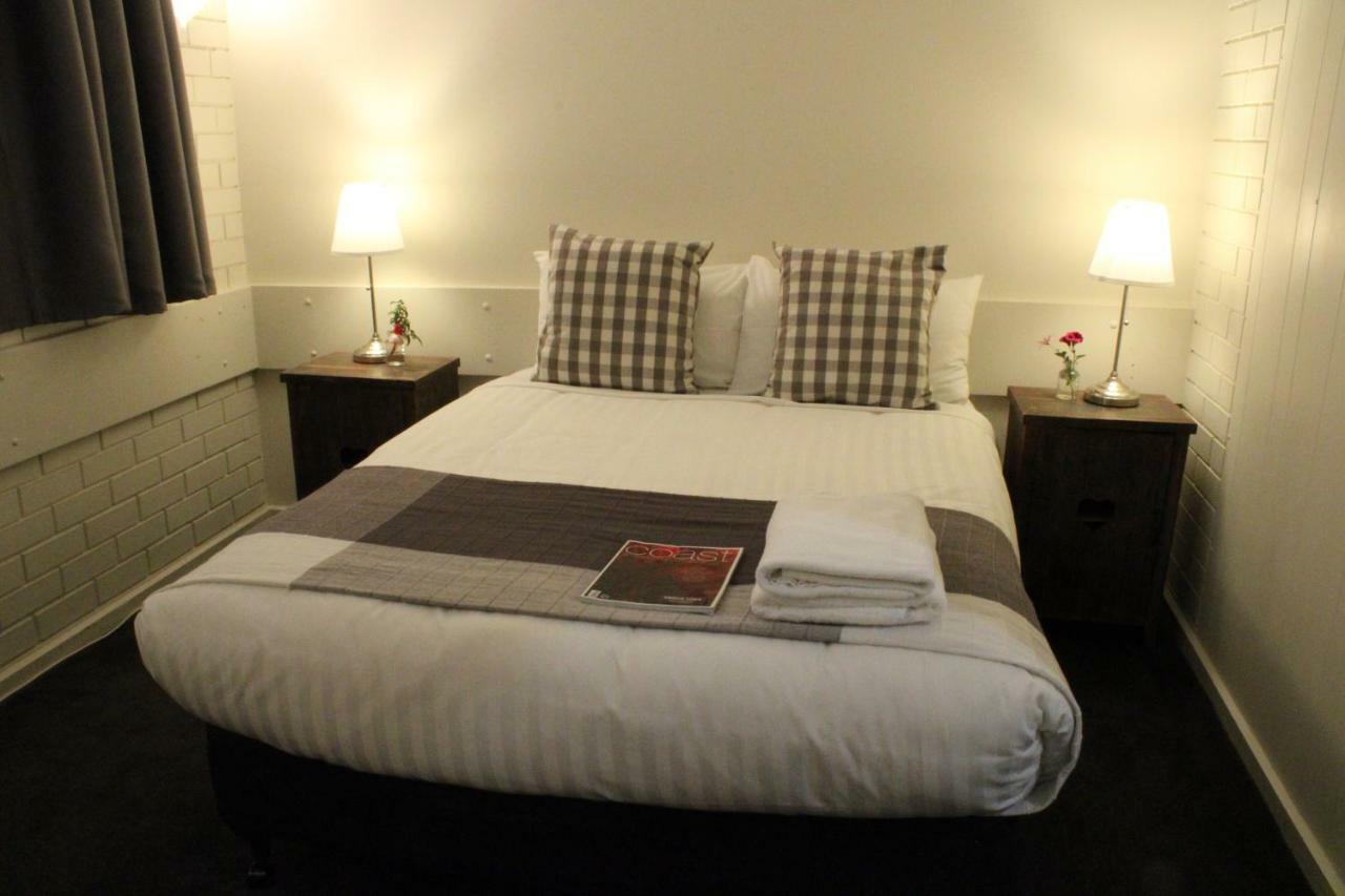 Prom Country Lodge Foster Eksteriør billede